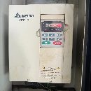 佳瑞特8070雕铣机，新代系统，安川电机驱动，ER32主轴，24000转，三轴移动.