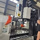 []刚刚买下：南通国盛2716龙门加工中心，带刀库，带一个.